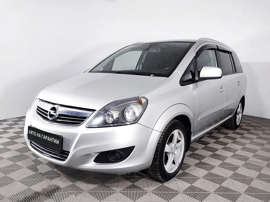 Opel Zafira B Рестайлинг
