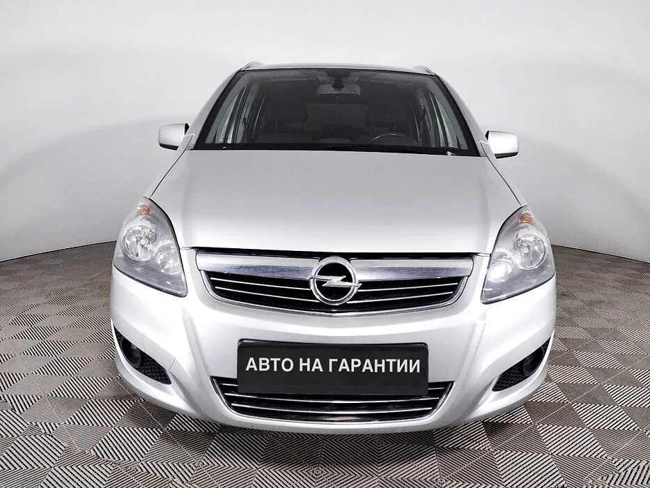 Opel Zafira B Рестайлинг — фото 2
