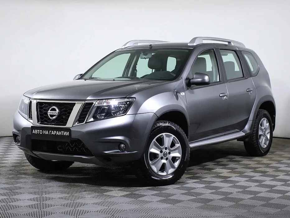 Nissan Terrano III (D10) · Tekna
