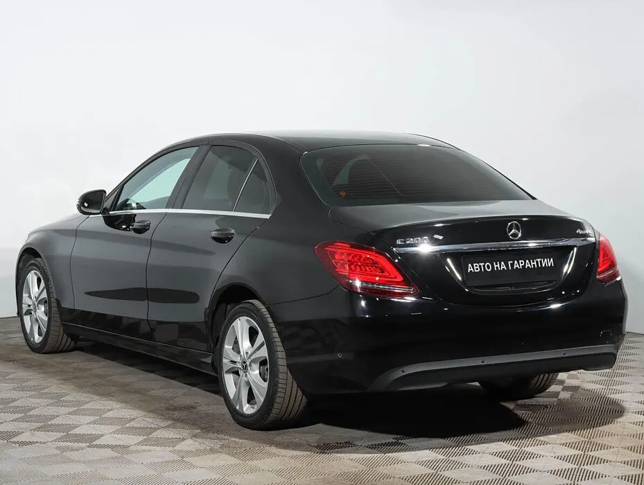 Mercedes-Benz C-Класс IV (W205) Рестайлинг · C 200 4MATIC Sport — фото 3