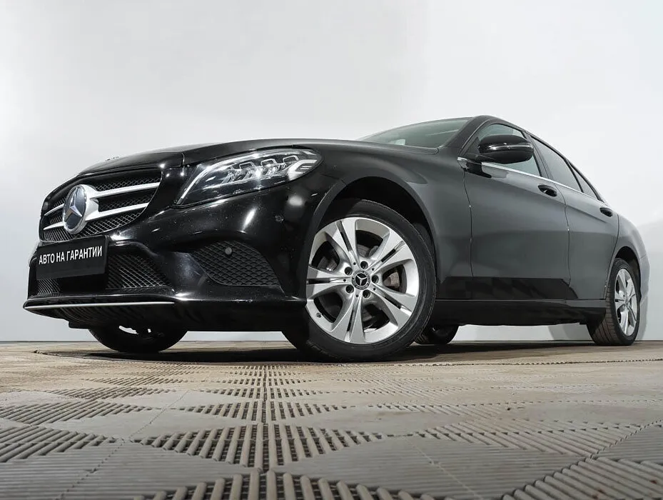 Mercedes-Benz C-Класс IV (W205) Рестайлинг · C 200 4MATIC Sport — фото 4