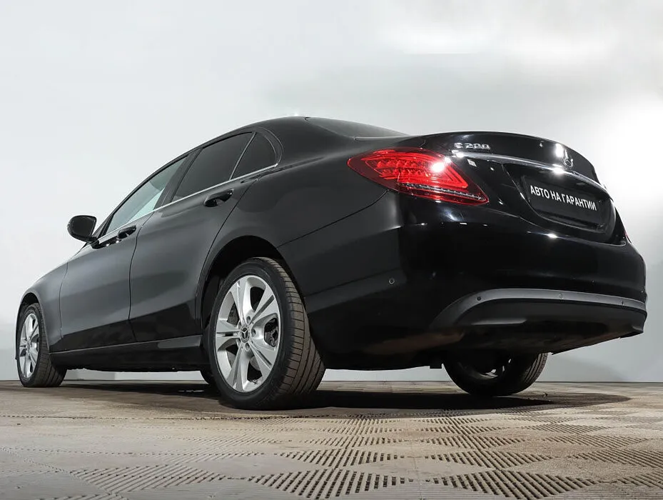 Mercedes-Benz C-Класс IV (W205) Рестайлинг · C 200 4MATIC Sport — фото 5
