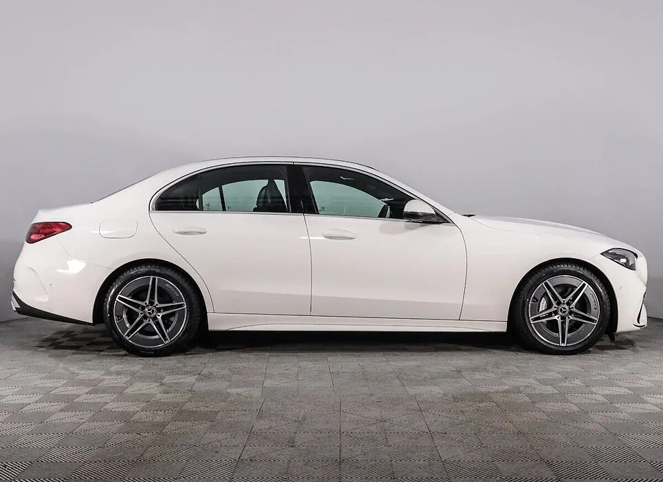 Mercedes-Benz C-Класс V (W206) — фото 3