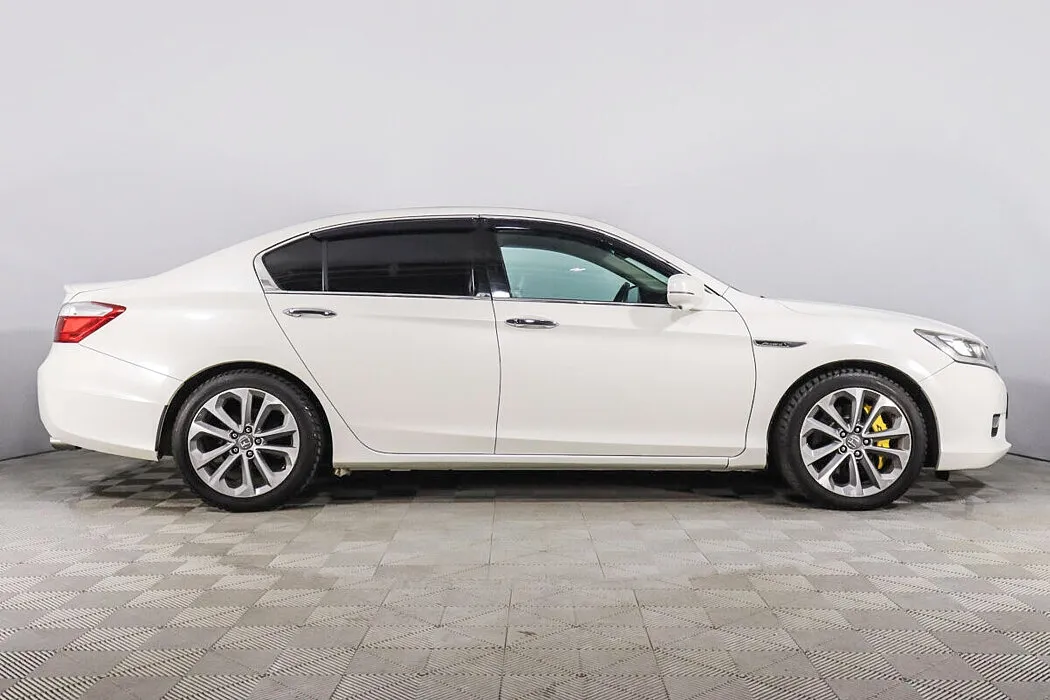 Honda Accord IX · Premium — фото 3