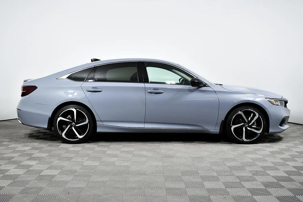 Honda Accord X Рестайлинг — фото 3