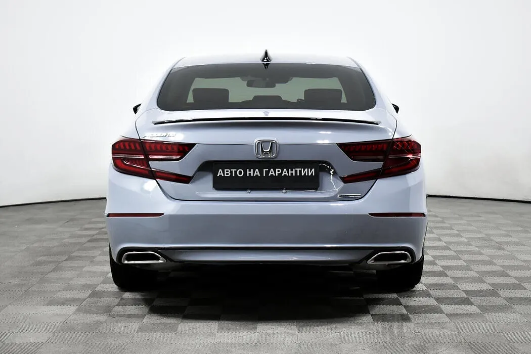 Honda Accord X Рестайлинг — фото 5