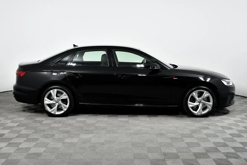 Audi A4 V (B9) Рестайлинг · 40 TFSI S tronic — фото 3