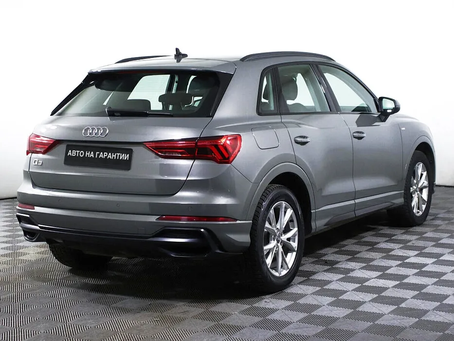 Audi Q3 II (F3) — фото 4