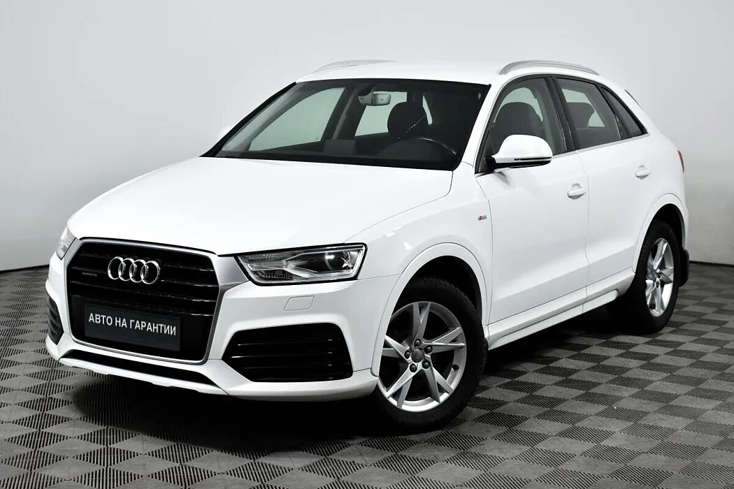Audi Q3 I (8U) Рестайлинг · Comfort