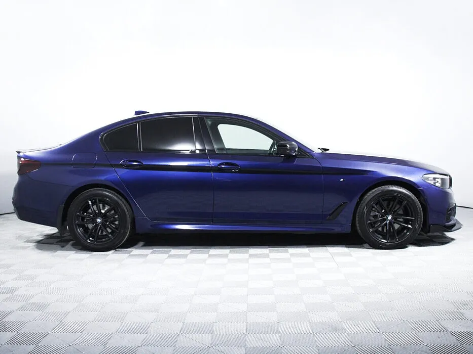 BMW 5 серии VII (G30/G31/G38) · 520d xDrive — фото 3