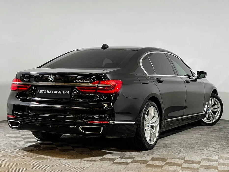 BMW 7 серии VI (G11/G12) · 730Ld xDrive — фото 3