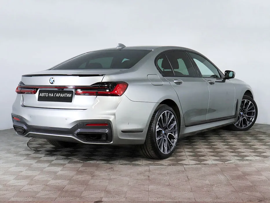 BMW 7 серии VI (G11/G12) Рестайлинг · 730d xDrive — фото 4