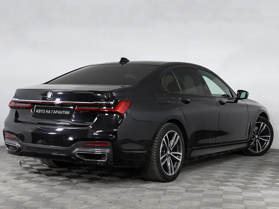 BMW 7 серии VI (G11/G12) Рестайлинг · 730i M Sport Pure — фото 3