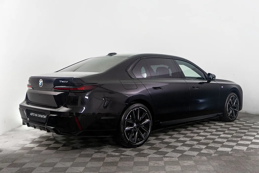 BMW 7 серии VII (G70) · 740d xDrive — фото 3