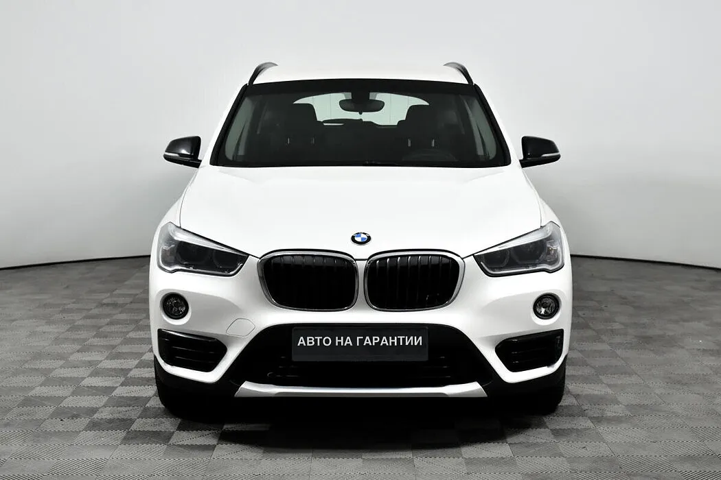 BMW X1 II (F48) · xDrive18d — фото 2