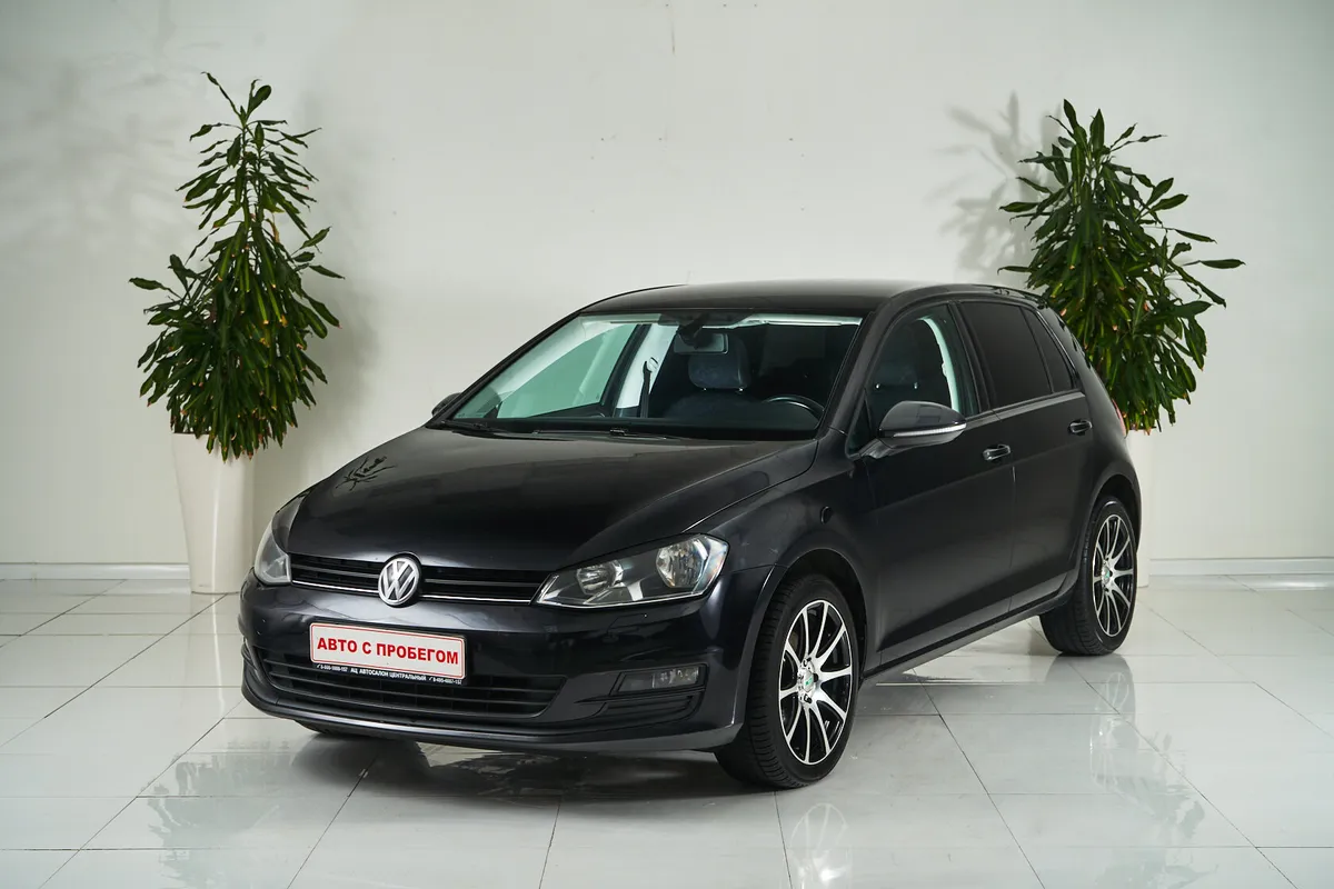 Volkswagen Golf VII · Highline