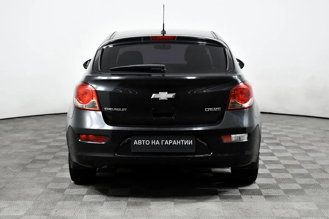 Chevrolet Cruze I Рестайлинг · LS — фото 5