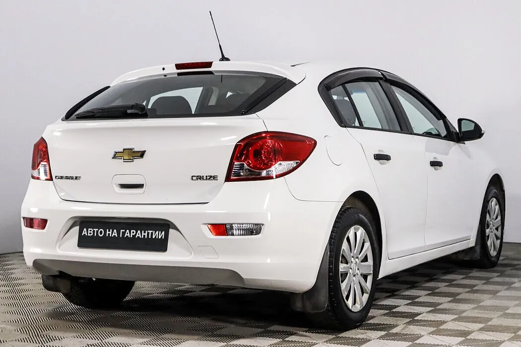 Chevrolet Cruze I Рестайлинг · LS — фото 4