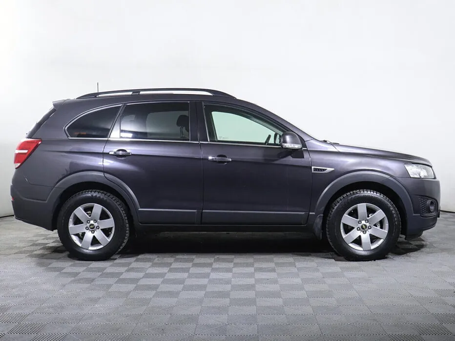Chevrolet Captiva I Рестайлинг 2 · LT+ 5 seats — фото 3
