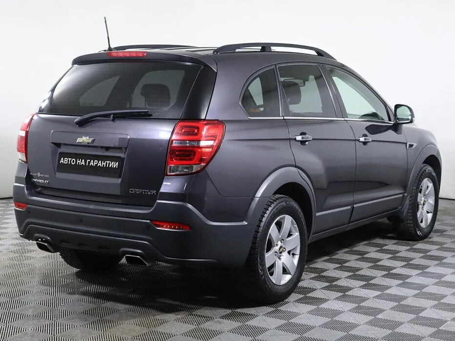 Chevrolet Captiva I Рестайлинг 2 · LT+ 5 seats — фото 4