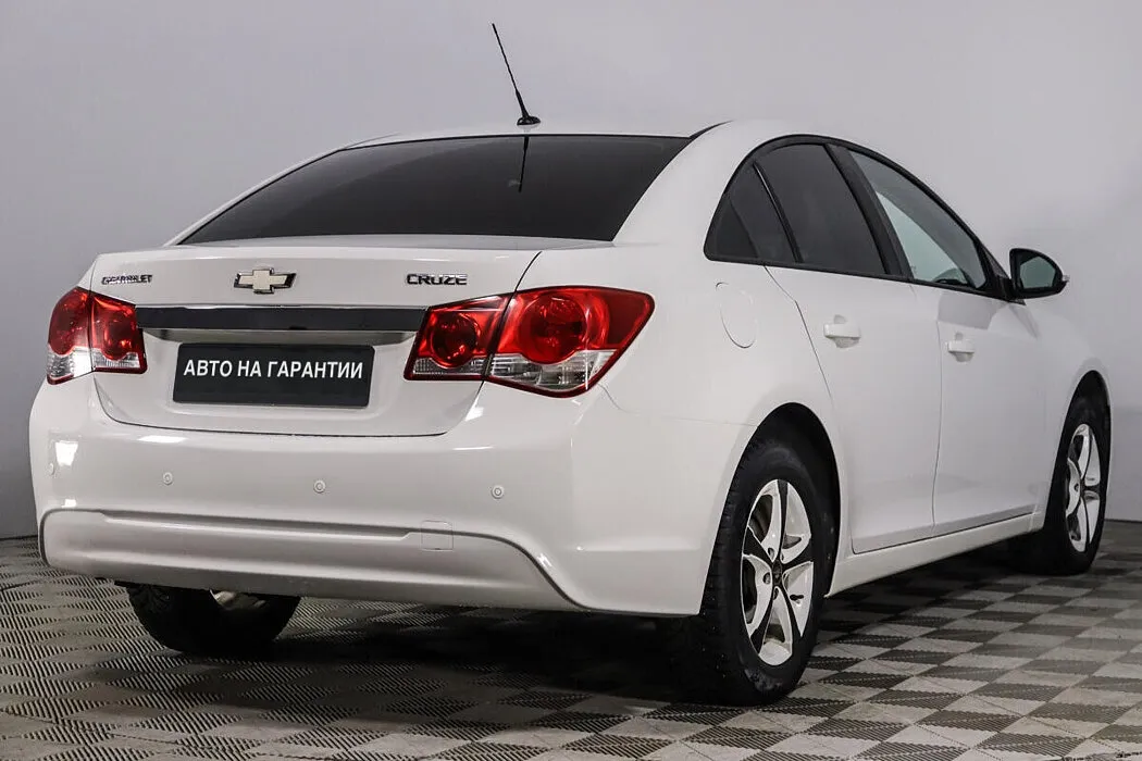 Chevrolet Cruze I Рестайлинг · LT — фото 4