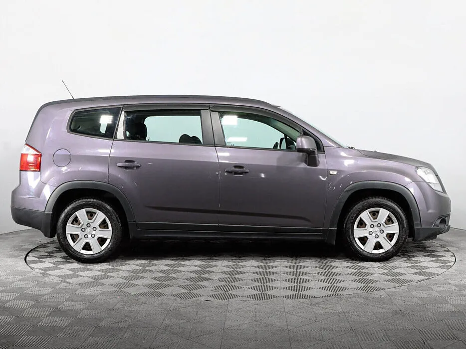 Chevrolet Orlando I · LT — фото 3