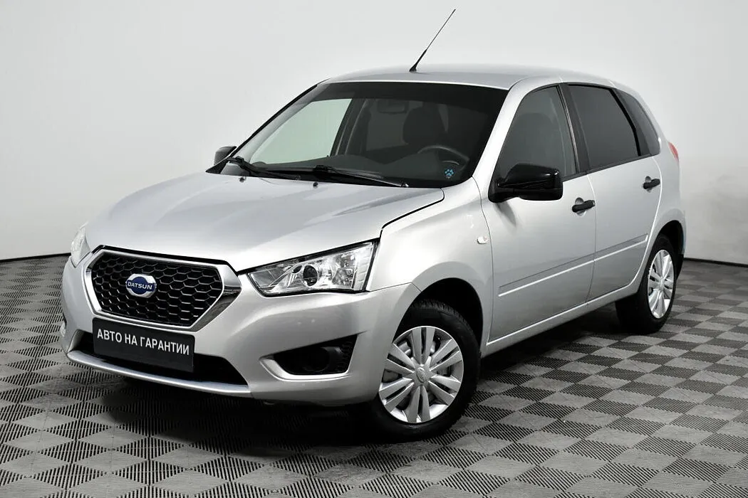 Datsun mi-DO I · Access