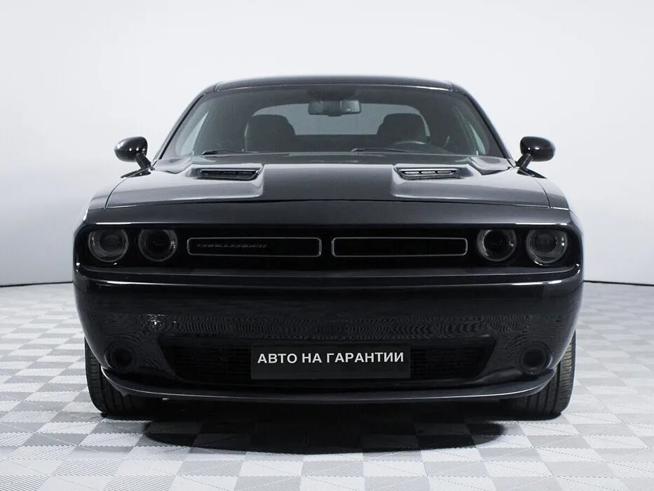 Dodge Challenger III Рестайлинг 2 — фото 2