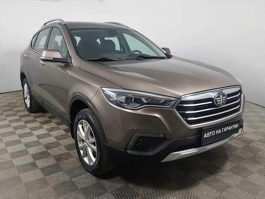 FAW Besturn X80 I Рестайлинг · Luxury
