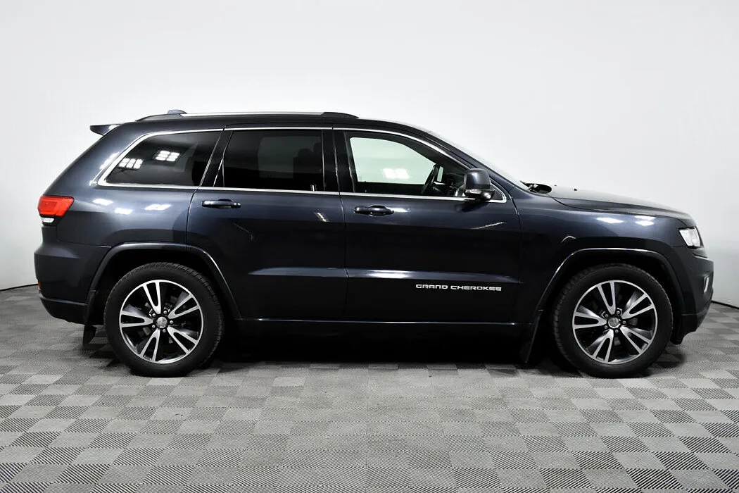 Jeep Grand Cherokee IV (WK2) Рестайлинг · Limited — фото 3