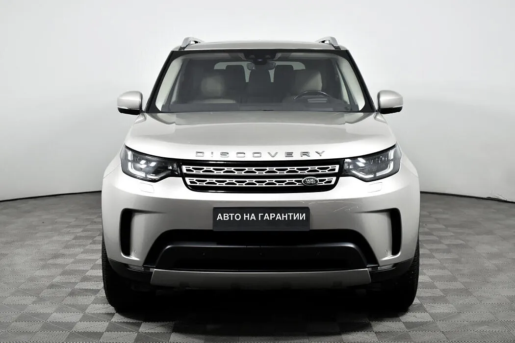 Land Rover Discovery V · SE — фото 2