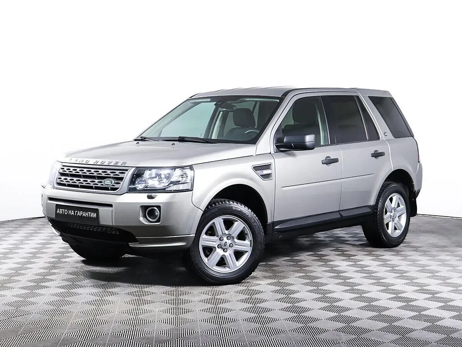 Land Rover Freelander II Рестайлинг 2 · SE