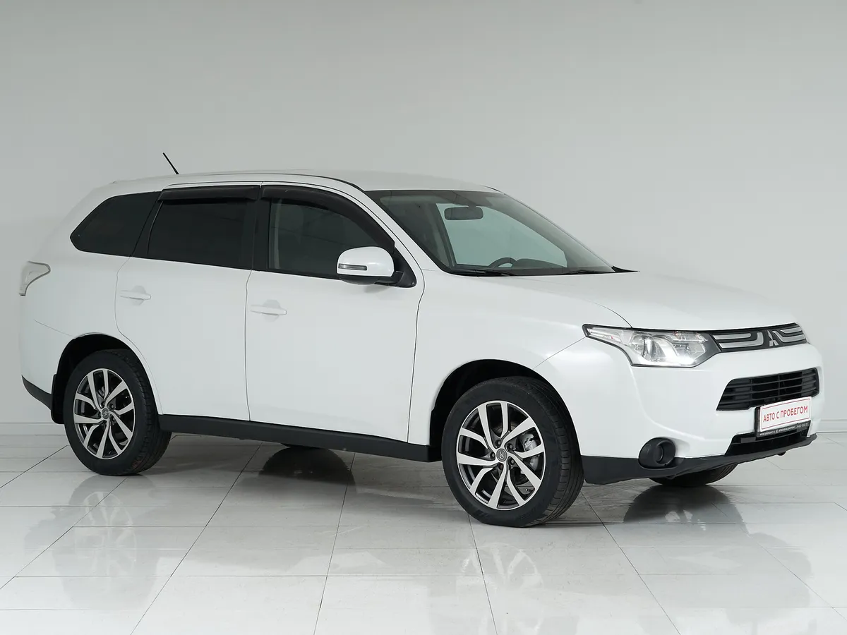 Mitsubishi Outlander III · Invite — фото 3