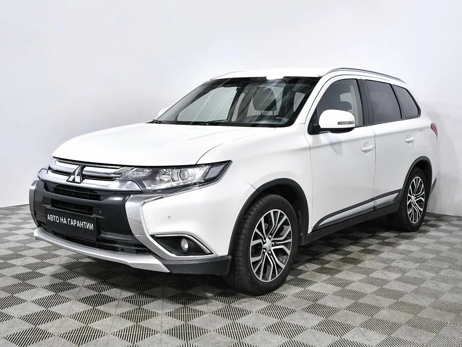 Mitsubishi Outlander III Рестайлинг 2 · Intense