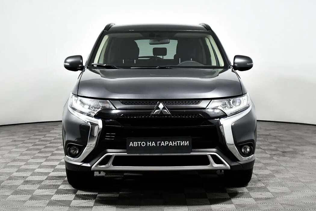 Mitsubishi Outlander III Рестайлинг 3 · Inform — фото 2