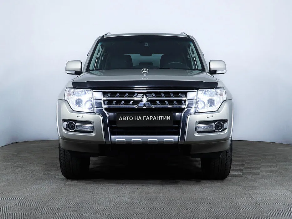 Mitsubishi Pajero IV Рестайлинг 2 · Instyle — фото 2