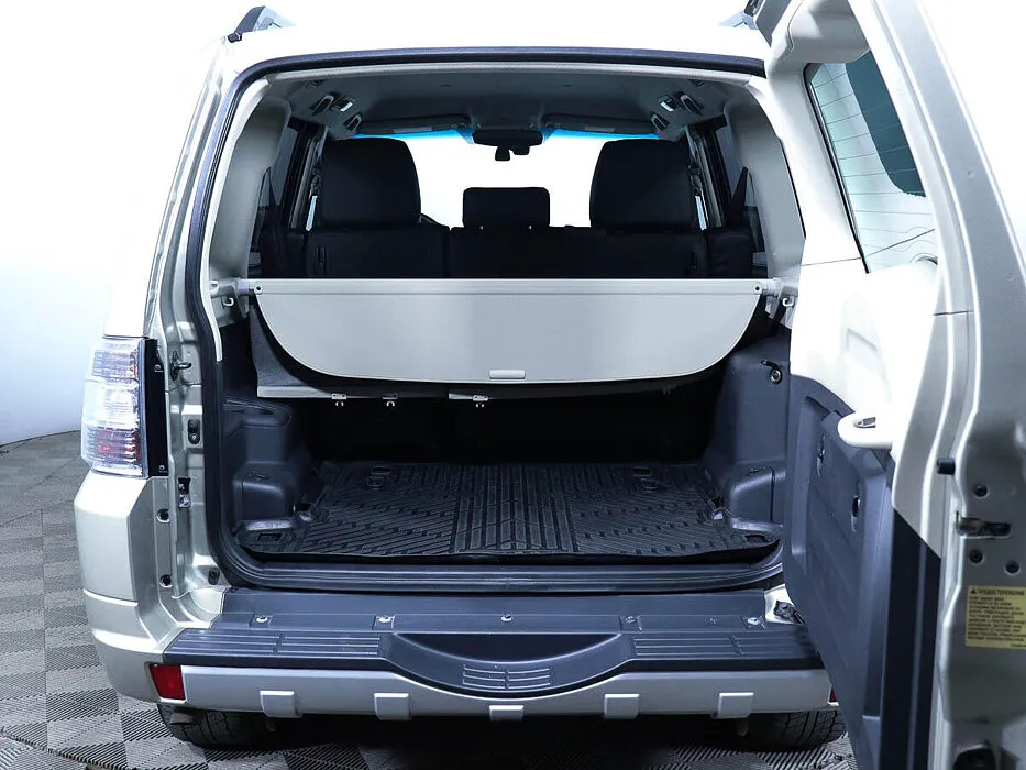 Mitsubishi Pajero IV Рестайлинг 2 · Instyle — фото 5