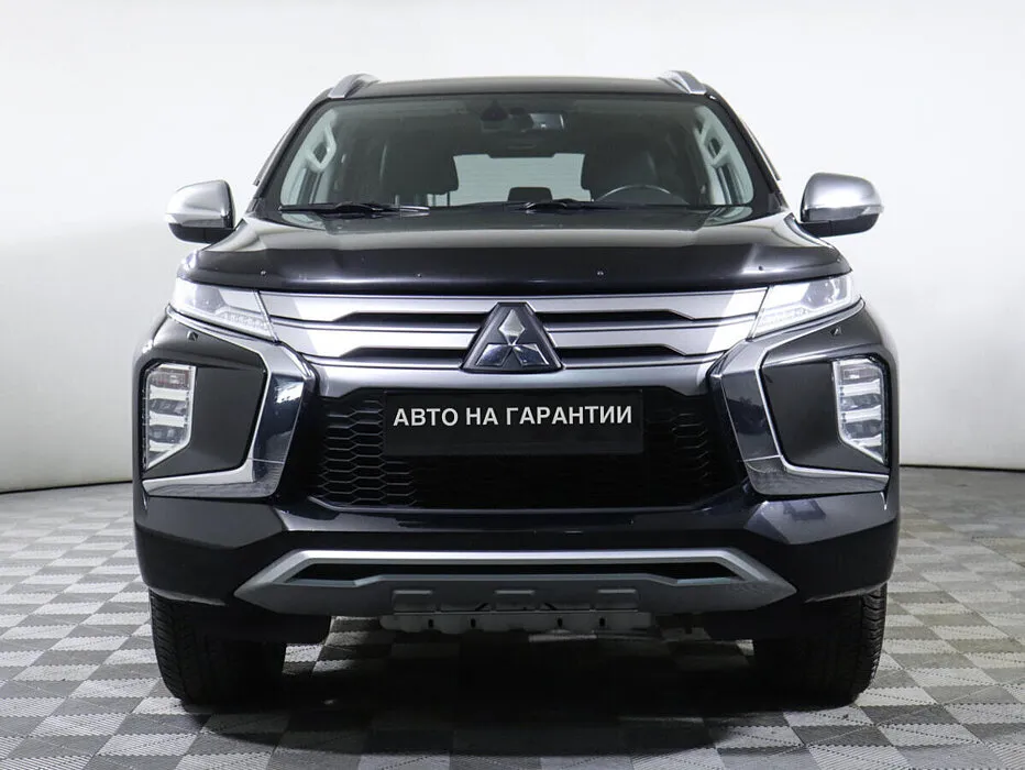 Mitsubishi Pajero Sport III Рестайлинг · Ultimate — фото 2