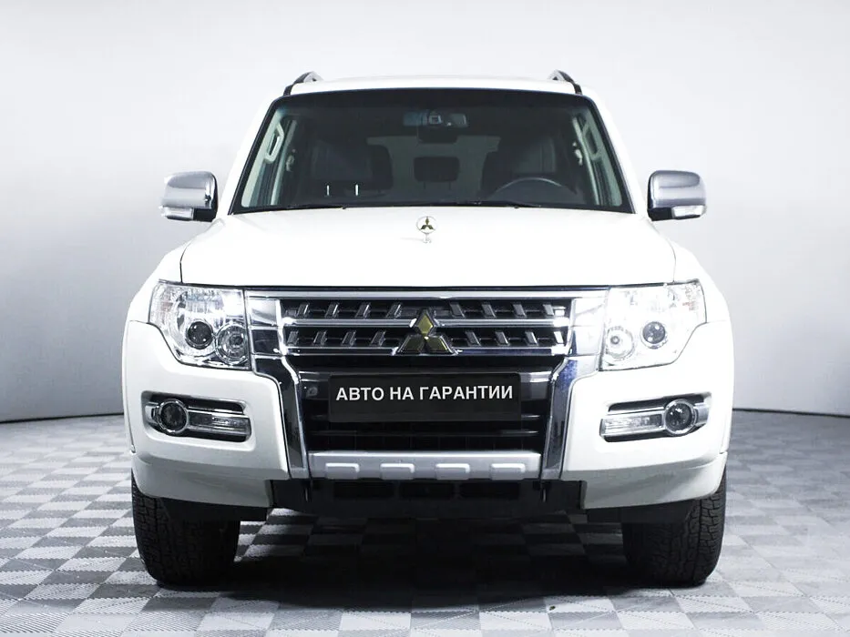 Mitsubishi Pajero IV Рестайлинг 2 · GLS — фото 2