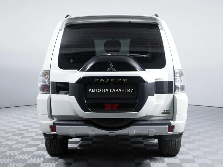 Mitsubishi Pajero IV Рестайлинг 2 · GLS — фото 5