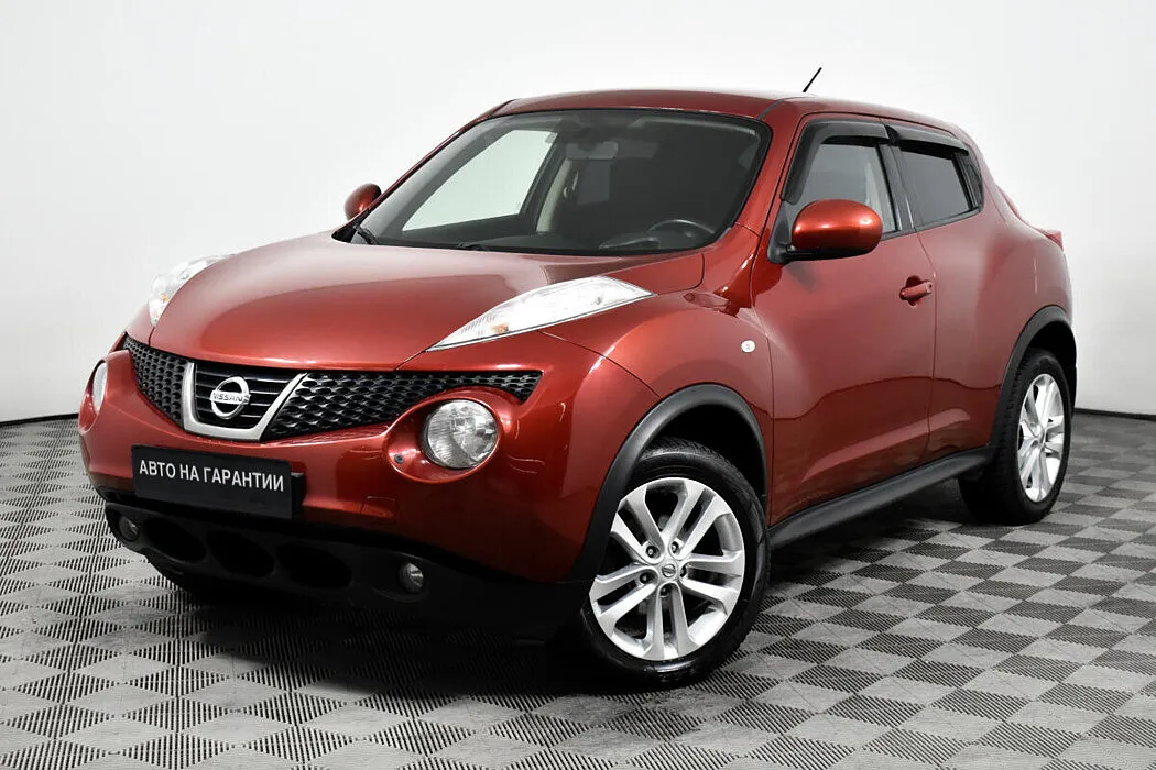 Nissan Juke I · SE