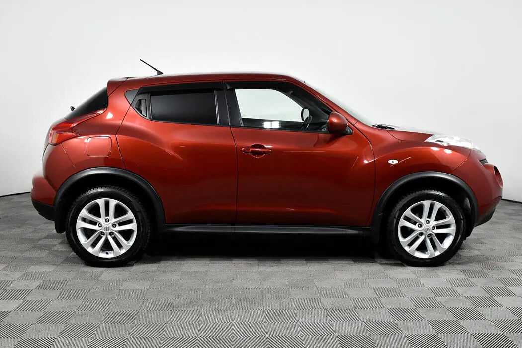 Nissan Juke I · SE — фото 3
