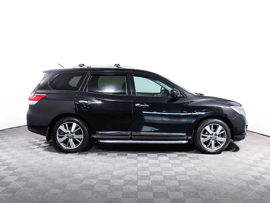 Nissan Pathfinder IV · High+ — фото 3
