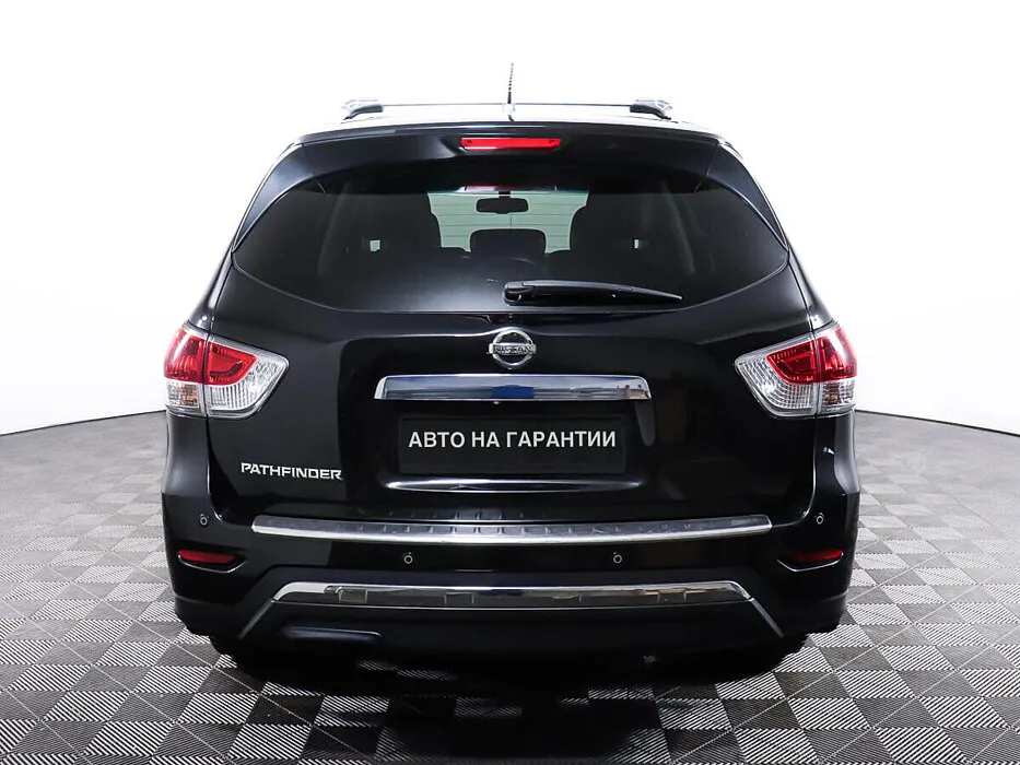 Nissan Pathfinder IV · High+ — фото 5