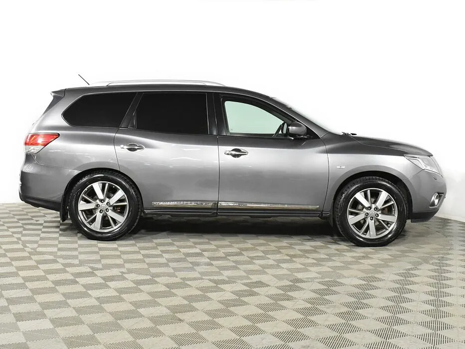 Nissan Pathfinder IV · Top — фото 3