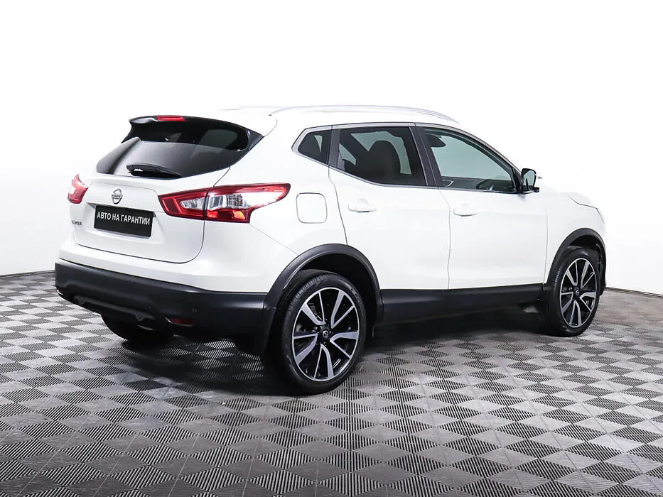 Nissan Qashqai II · LE+ — фото 4