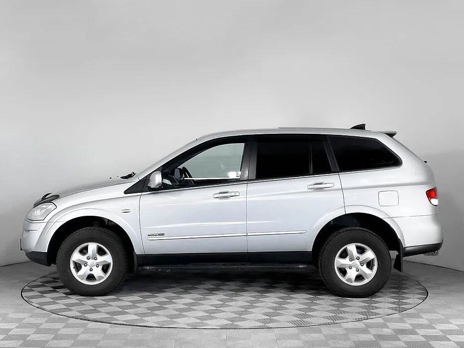 SsangYong Kyron I Рестайлинг — фото 3