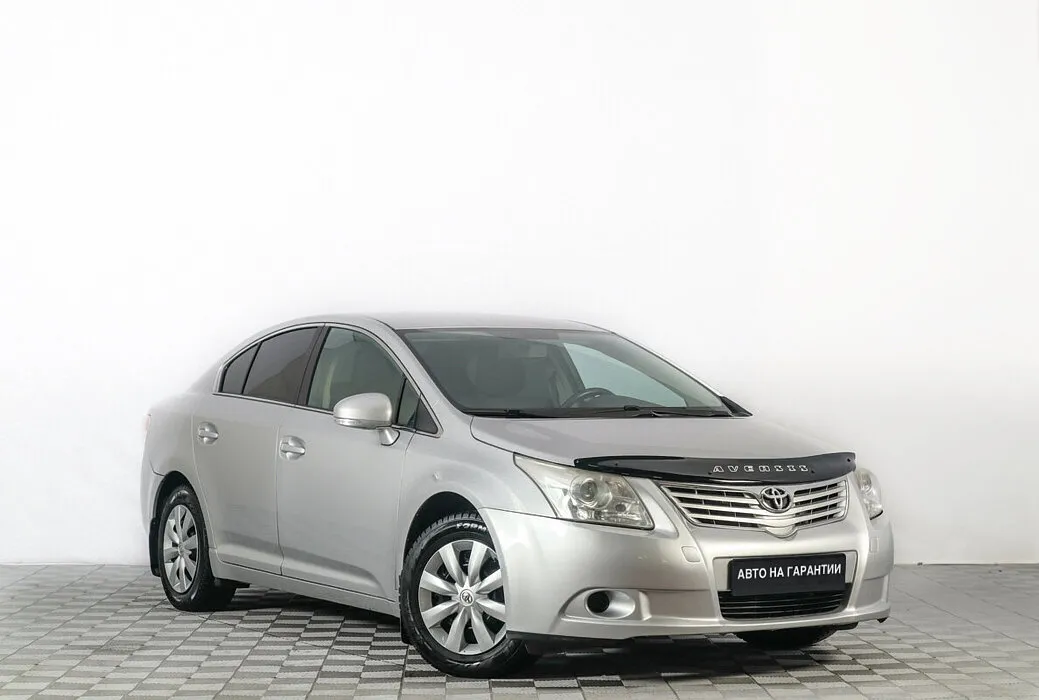 Toyota Avensis III · Комфорт