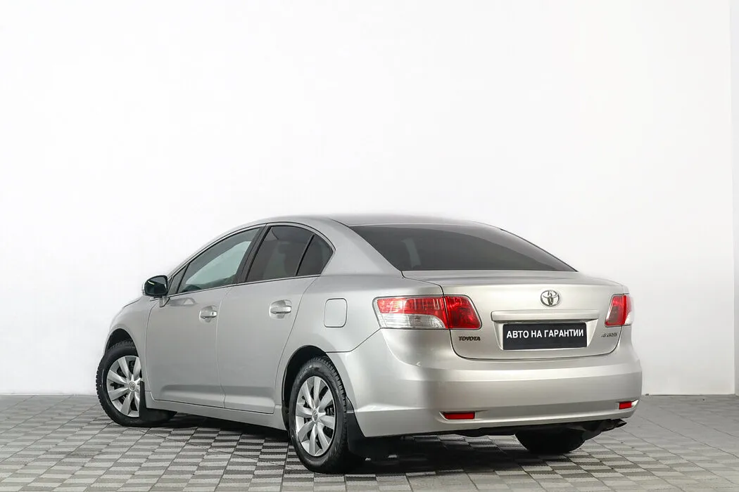 Toyota Avensis III · Комфорт — фото 3