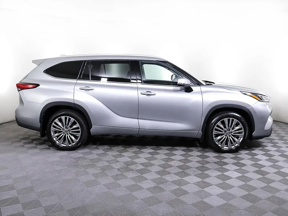 Toyota Highlander IV (XU70) · Люкс Safety — фото 3